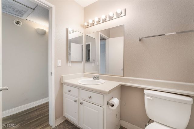 3151 Soaring Gulls Drive 2034, Las Vegas, NV 89128