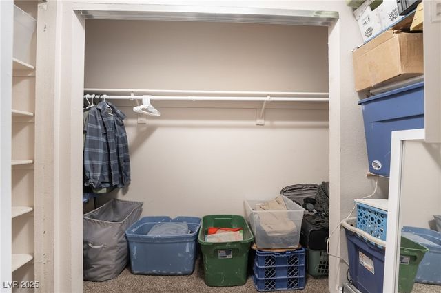 3151 Soaring Gulls Drive 2034, Las Vegas, NV 89128