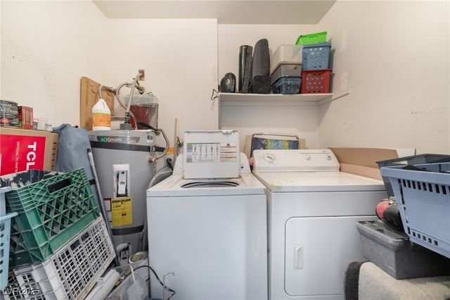 3151 Soaring Gulls Drive 2034, Las Vegas, NV 89128