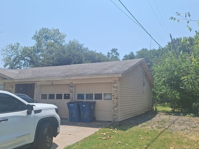 115 Willowgrove Drive, Hutchins, TX 75141