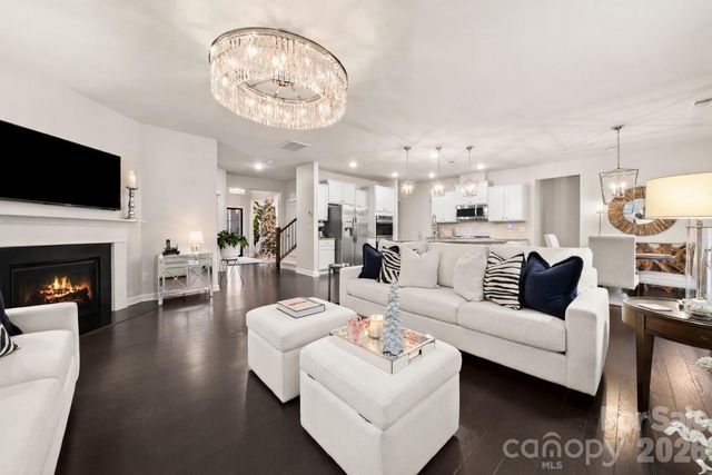 11916 Westbranch Parkway, Davidson, NC 28036