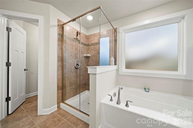 11916 Westbranch Parkway, Davidson, NC 28036