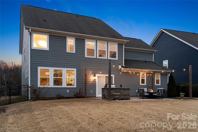 11916 Westbranch Parkway, Davidson, NC 28036