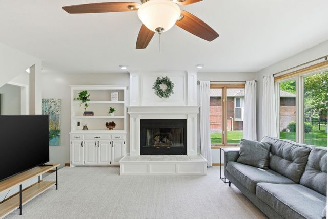 12106 W Autumn Ridge Ct, Wichita, KS 67235