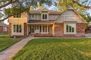 12106 W Autumn Ridge Ct, Wichita, KS 67235