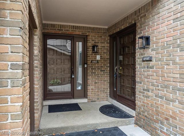6461 Maple Hills Drive, Bloomfield Hills, MI 48301