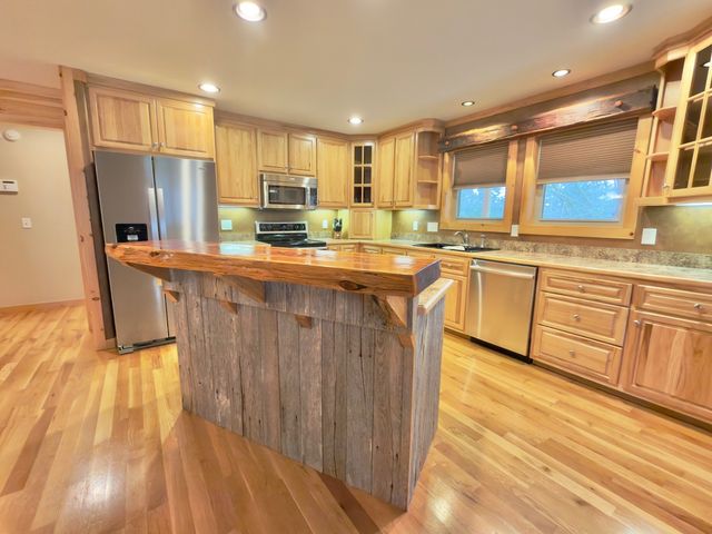 12112 Paw Paw Springs Rd, Arrington, TN 37014