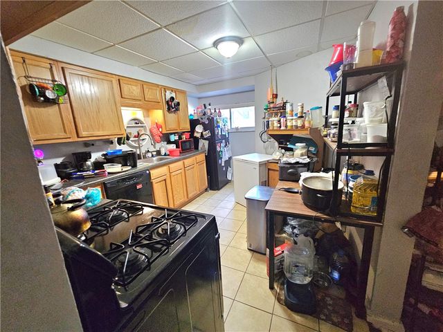 1962 Straubs Ln, Troy Hill, PA 15212