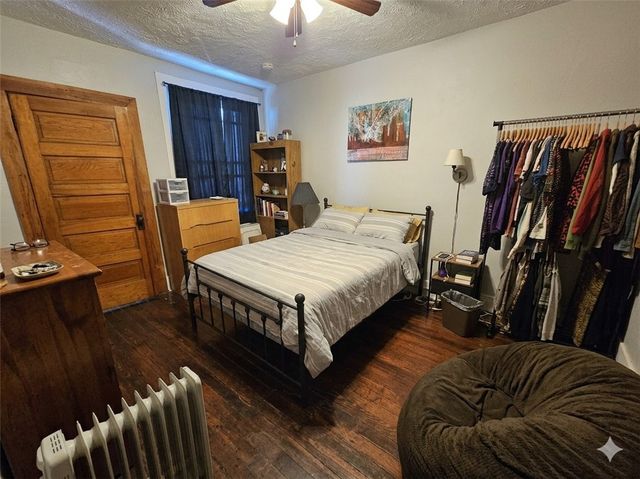 1962 Straubs Ln, Troy Hill, PA 15212
