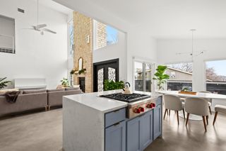 1813 Crooked LN, Austin, TX 78741