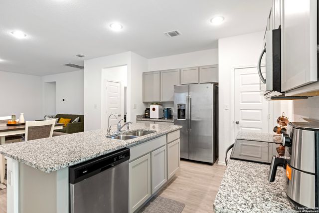 14666 EMERIO DR, San Antonio, TX 78253