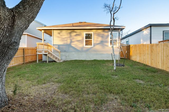 14666 EMERIO DR, San Antonio, TX 78253