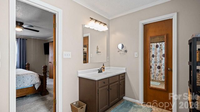 1212 Ashford Street, Charlotte, NC 28214