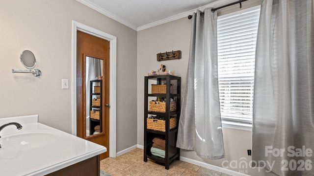 1212 Ashford Street, Charlotte, NC 28214