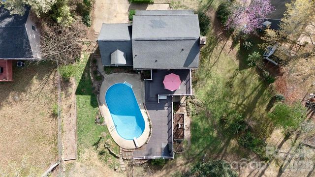 1212 Ashford Street, Charlotte, NC 28214