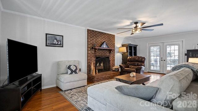 1212 Ashford Street, Charlotte, NC 28214