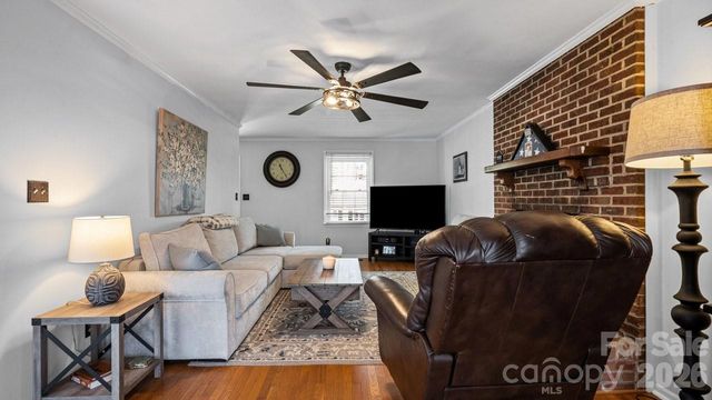 1212 Ashford Street, Charlotte, NC 28214