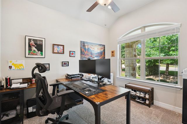 6724 Llano Stage TRL, Austin, TX 78738