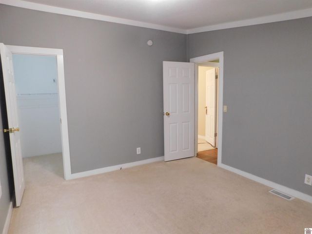 791 New Harmony Rd., Benton, KY 42025