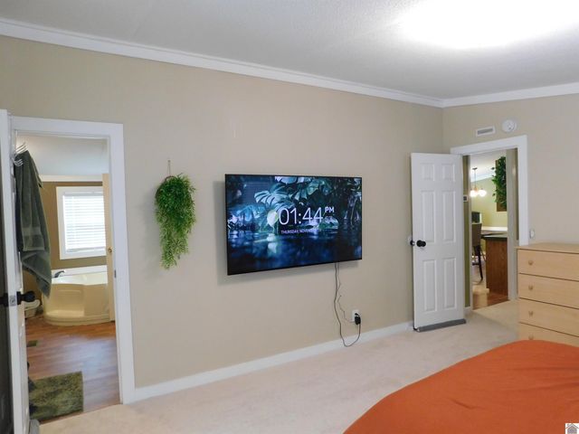 791 New Harmony Rd., Benton, KY 42025