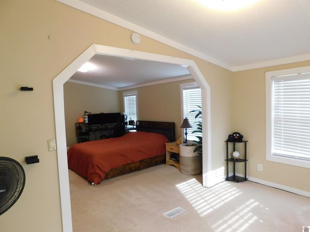 791 New Harmony Rd., Benton, KY 42025