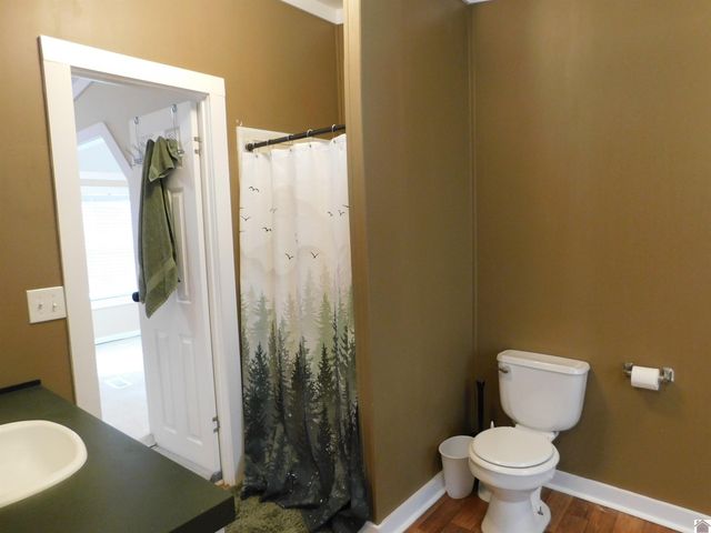 791 New Harmony Rd., Benton, KY 42025