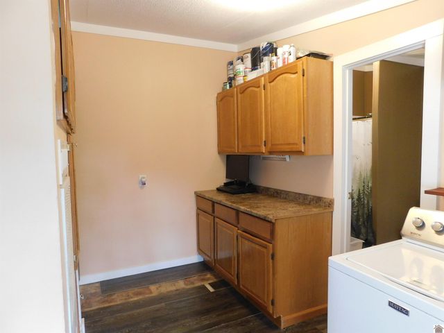 791 New Harmony Rd., Benton, KY 42025