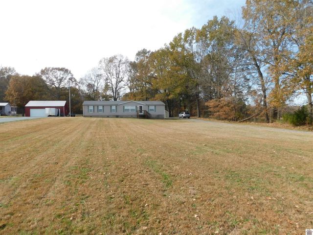 791 New Harmony Rd., Benton, KY 42025