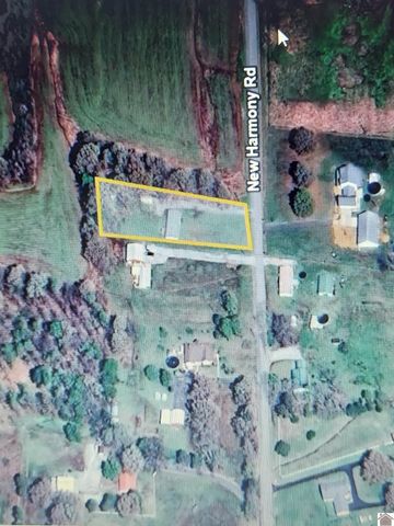 791 New Harmony Rd., Benton, KY 42025