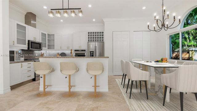 3559 Forest View Cir, Dania Beach, FL 33312