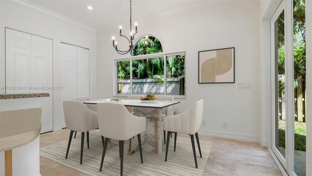 3559 Forest View Cir, Dania Beach, FL 33312