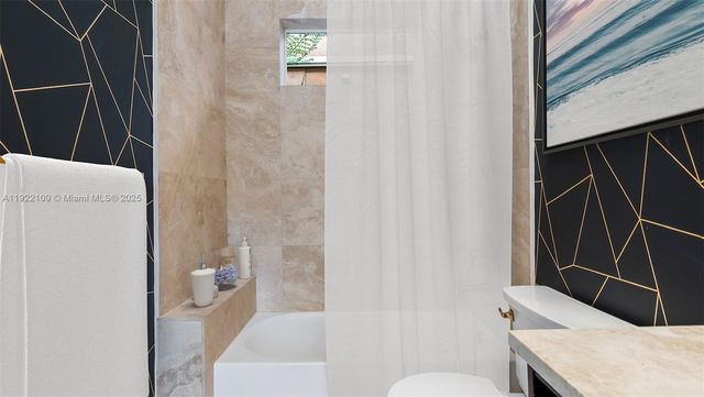 3559 Forest View Cir, Dania Beach, FL 33312