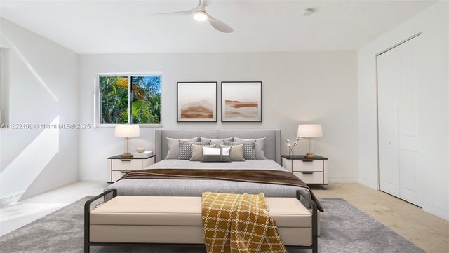 3559 Forest View Cir, Dania Beach, FL 33312