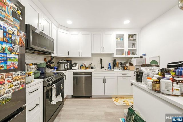 1420 Westgate Drive 8109, Fort Lee, NJ 07024