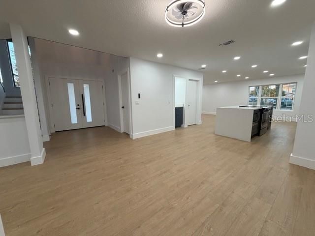 2462 ALBANY DRIVE, Kissimmee, FL 34758