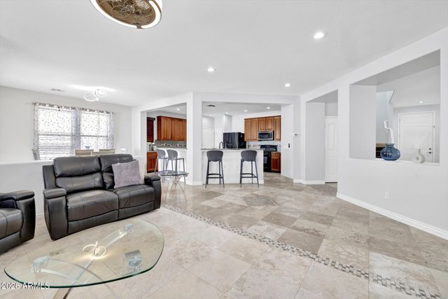 3514 E GARY Way, Gilbert, AZ 85234