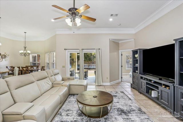 1777 Ravenna Dr, Navarre, FL 32566