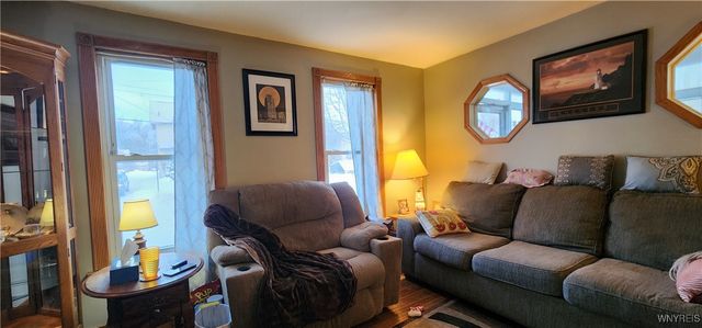 55 Chapel Street, Lockport City, NY 14094