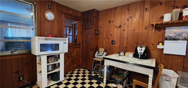 55 Chapel Street, Lockport City, NY 14094