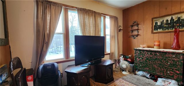 55 Chapel Street, Lockport City, NY 14094