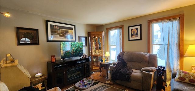 55 Chapel Street, Lockport City, NY 14094