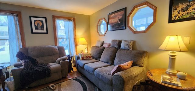 55 Chapel Street, Lockport City, NY 14094