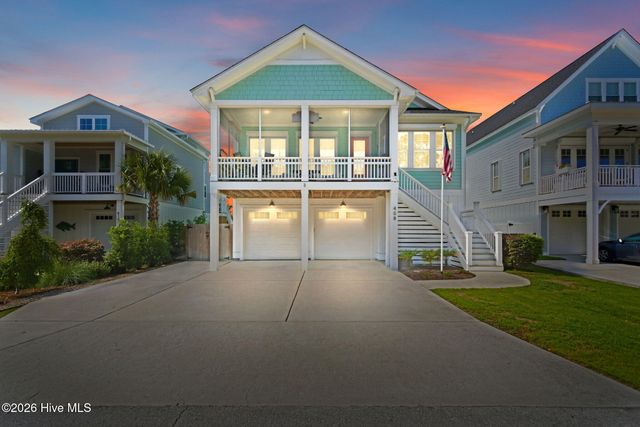 408 Goldsboro Avenue, Carolina Beach, NC 28428