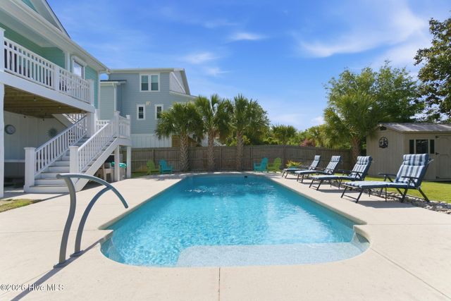 408 Goldsboro Avenue, Carolina Beach, NC 28428