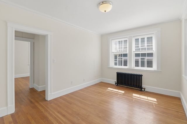 17 Greenleaf Street 12, Quincy, MA 02169