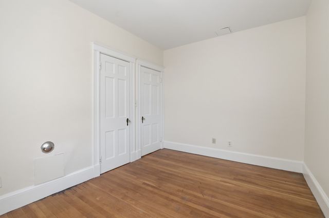 17 Greenleaf Street 12, Quincy, MA 02169