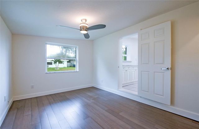 10276 121ST AVENUE, Largo, FL 33773