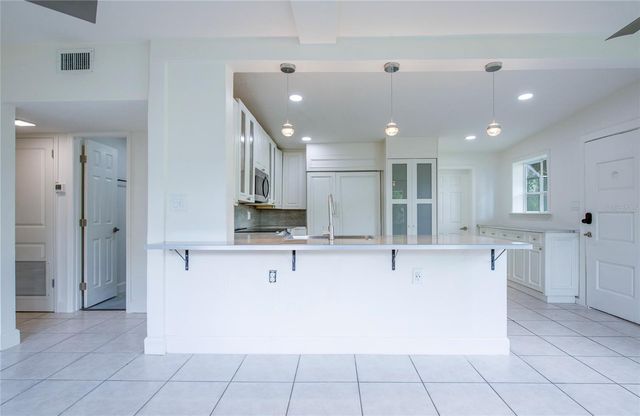 10276 121ST AVENUE, Largo, FL 33773