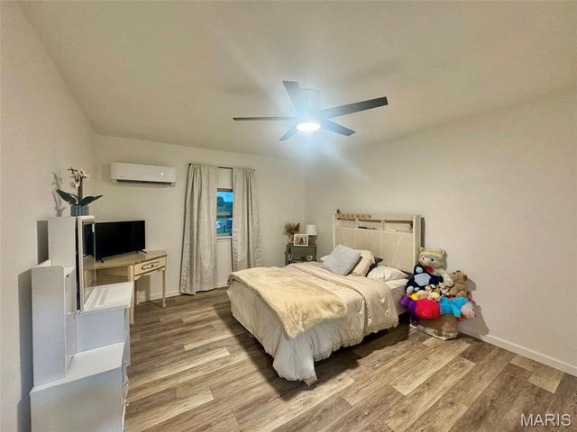 49374 Laura Drive, Hannibal, MO 63401