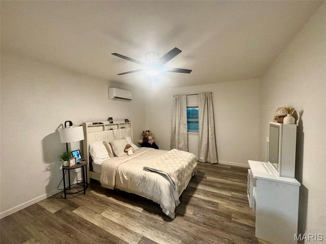 49374 Laura Drive, Hannibal, MO 63401